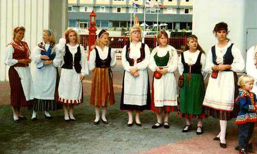 Finnish national costume