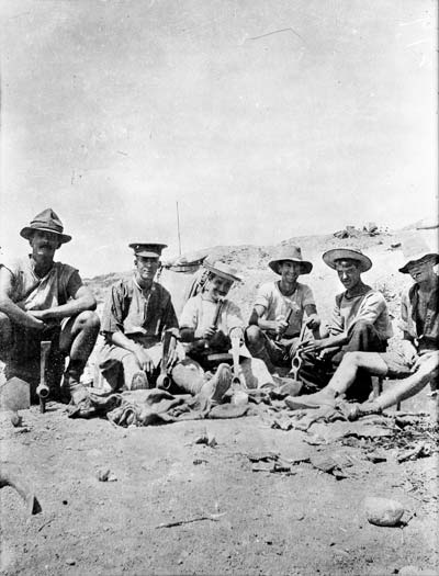 ANZAC comradeship
