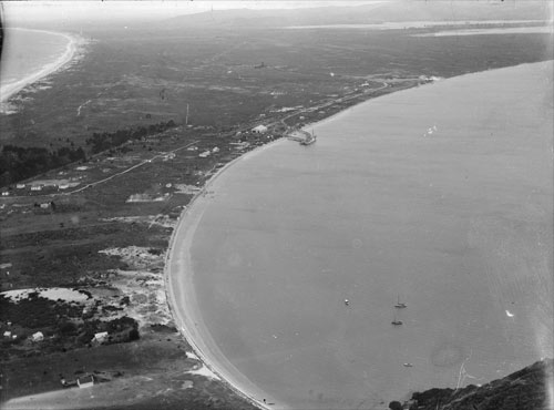 Port at Mt Maunganui, 1920s 
