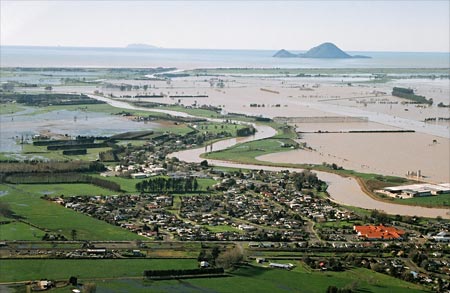 Rangitāiki Plains in flood