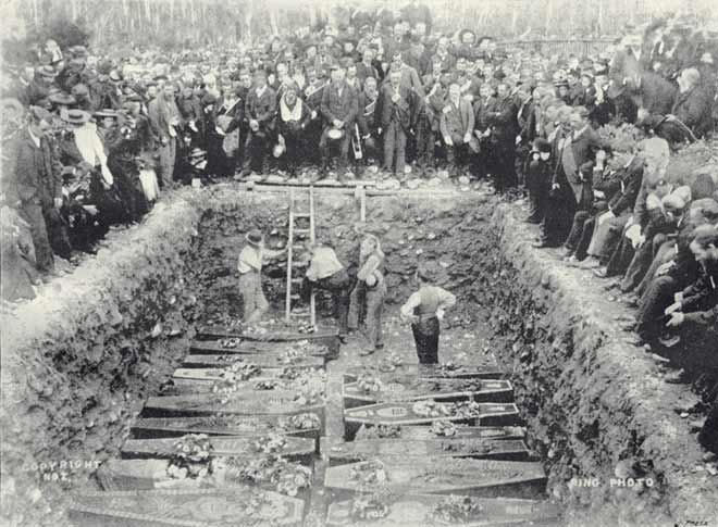 Mass grave of the Brunner victims 
