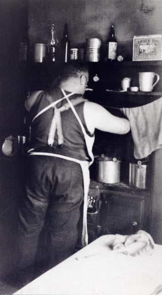 Camp cook 