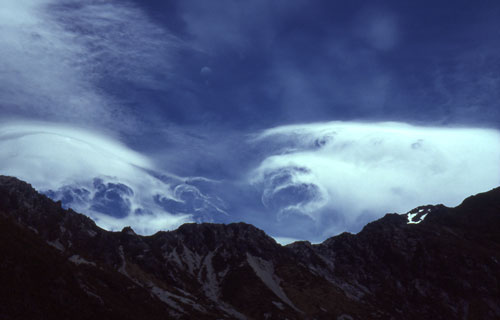 Cirrus cloud
