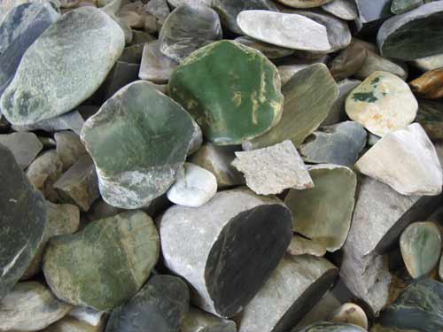 Varieties of pounamu