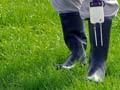 Measuring soil moisture
