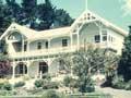 The School of Radiant Living headquarters, Peloha
