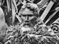 Ānaha Kēpa Te Rāhui is second from right in this Tourist Department photograph, taken probably after 1901.