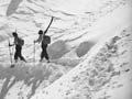Walking to the skifield