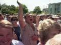 Video: Angry farmers