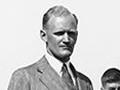 Jack Newman (left) before the first airmail flight from Nelson to Wellington on 20 January 1932