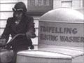 Video: Mobile washerwoman
