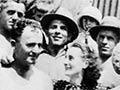 Jean Devanny with striking workers in Australia, 1935