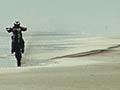 Video: Alex Monteith, <em>2.5 kilometre mono action for a mirage</em>, 2006