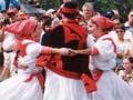Kola dancing 