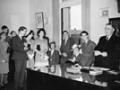 Wellington mayor William Appleton (right) welcomes touring actors from Canterbury University College, 29 January 1945