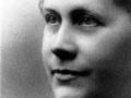 Caroline Freeman