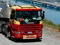 Transporting salmon smolt