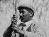 Kurupō Tāreha playing golf